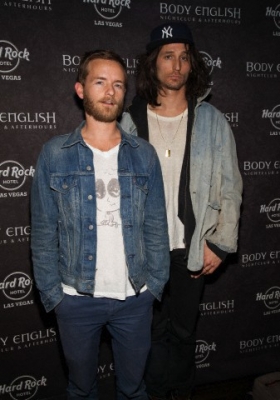 Candids 2013 041
Nick at Body English in Las Vegas with Christopher Masterson (11 Jan)
