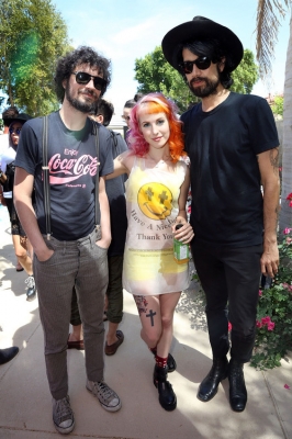Candids 2013 086
Fab with Myles Hendrik & Hayley Williams at the Nylon x Boss Orange Escape House (13 April)
