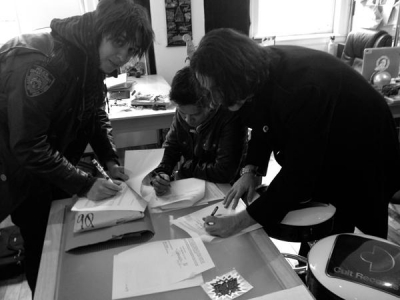 Twitter 2012 008
Julian at Cult Records (17 Feb 2012)
