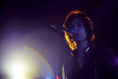 Julian Live at Leeds Met Uni 10 Dec 09
