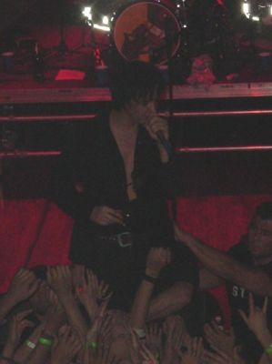 Live_04_01.jpg