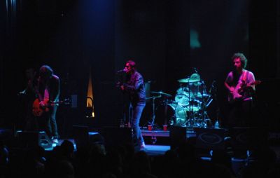 live2006_hennessy_24.jpg